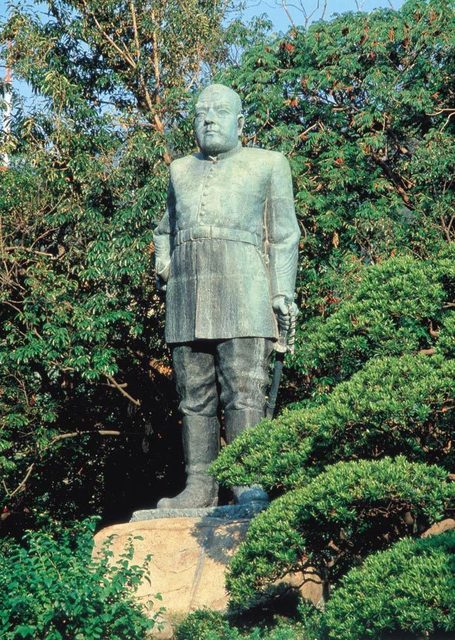 Statue of Takamori Saigō